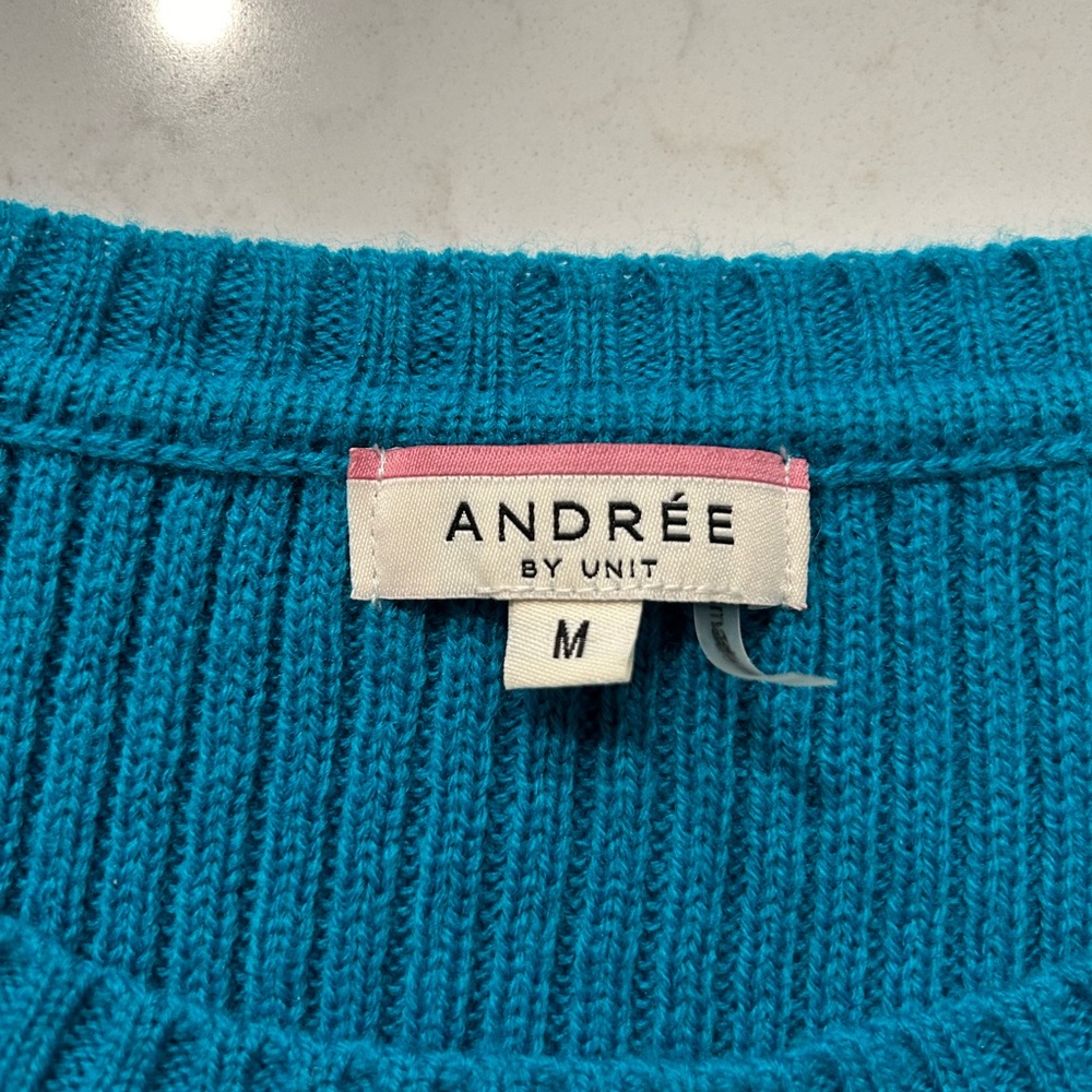 Andrée by Unit Teal Sweater